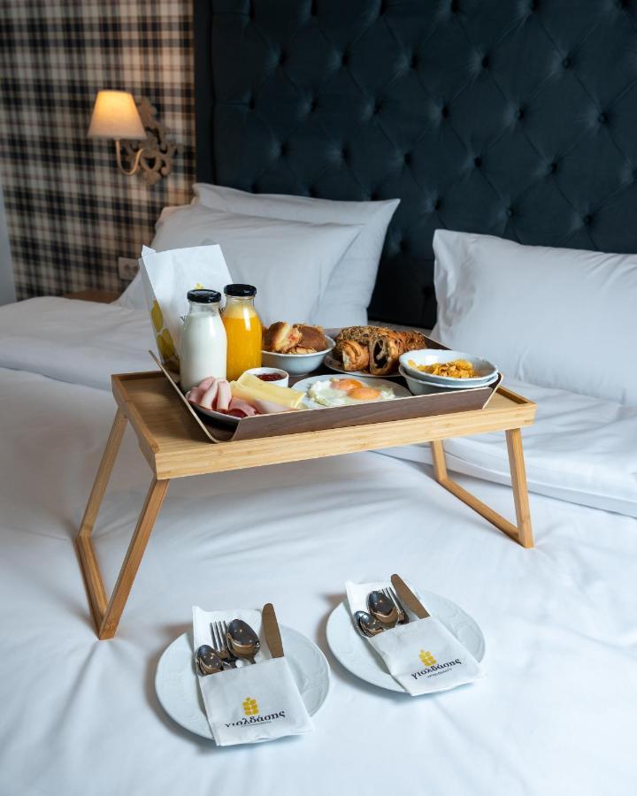 Brettania Hotel يانينة المظهر الخارجي الصورة