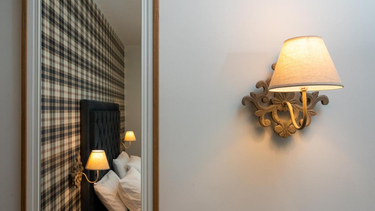Brettania Hotel يانينة المظهر الخارجي الصورة