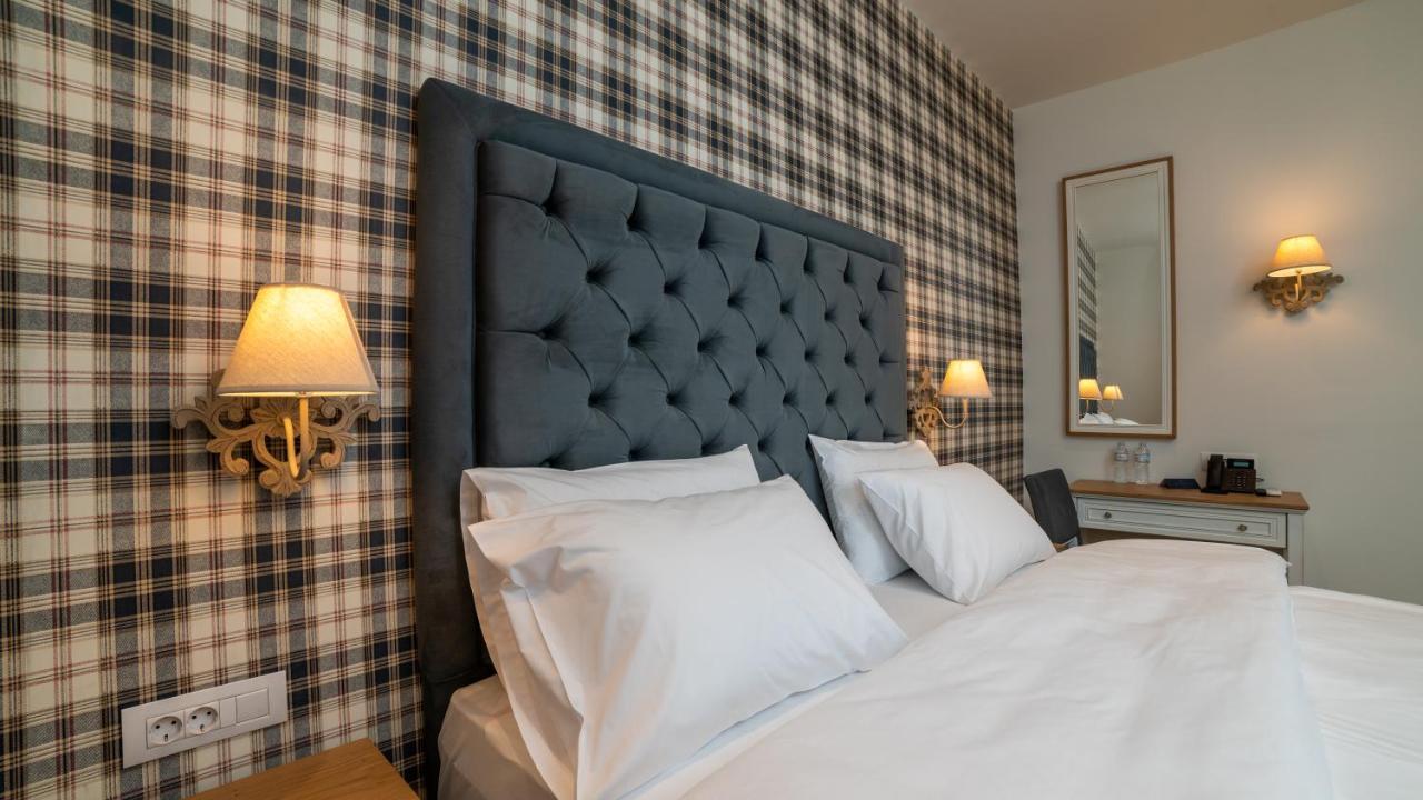 Brettania Hotel يانينة المظهر الخارجي الصورة