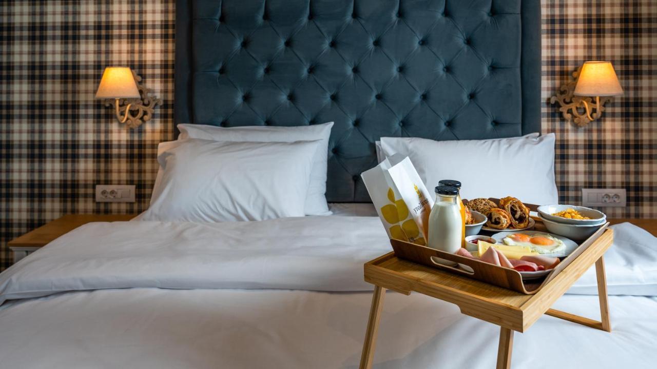 Brettania Hotel يانينة المظهر الخارجي الصورة